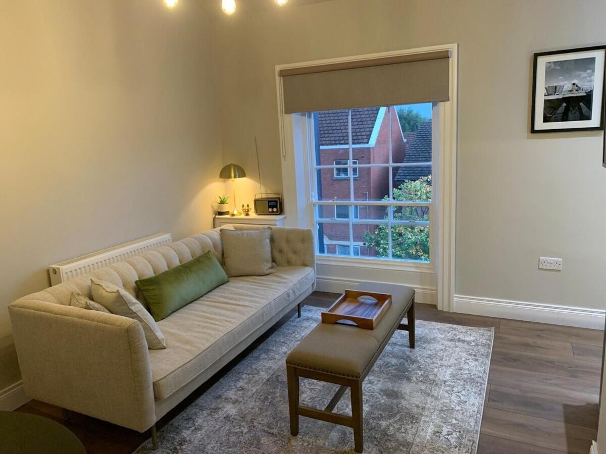 The Auction House Apartment Belfast Bilik gambar
